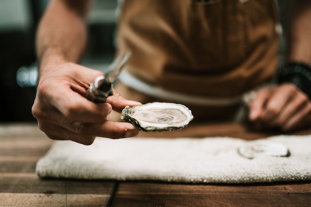 The Risks of Excessive Oyster Consumption